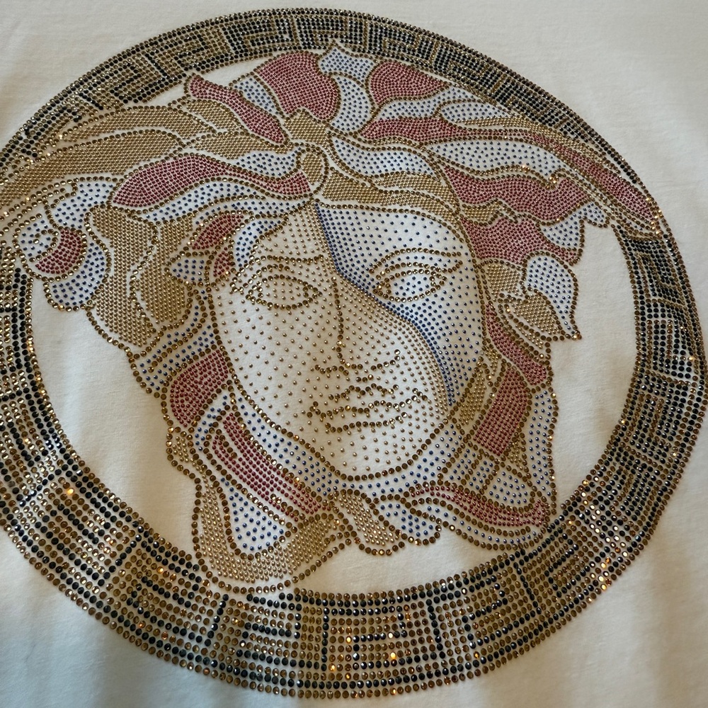 ✨ Authentic Versace Medusa Crystal Tee — Men’s (Label “5XL”) ✨